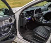 Mercedes-Benz E trieda Kombi 400 4MATIC 3.5 V6 AMG Line, 245kW, A9, 5d.