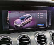 Mercedes-Benz E trieda Kombi 400 4MATIC 3.5 V6 AMG Line, 245kW, A9, 5d.