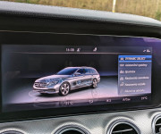Mercedes-Benz E trieda Kombi 400 4MATIC 3.5 V6 AMG Line, 245kW, A9, 5d.
