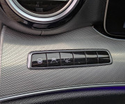 Mercedes-Benz E trieda Kombi 400 4MATIC 3.5 V6 AMG Line, 245kW, A9, 5d.