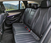 Mercedes-Benz E trieda Kombi 400 4MATIC 3.5 V6 AMG Line, 245kW, A9, 5d.
