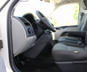 Volkswagen Transporter T5 2.0 TDI 140k LR