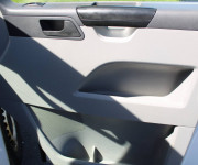 Volkswagen Transporter T5 2.0 TDI 140k LR