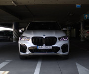 BMW X5 xDriveM50i A/T