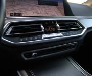 BMW X5 xDriveM50i A/T