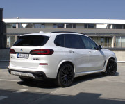 BMW X5 xDriveM50i A/T