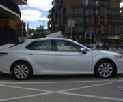 Toyota Camry 2.5 hybrid (ben+hev), 131kw, CVT, Prestige