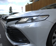 Toyota Camry 2.5 hybrid (ben+hev), 131kw, CVT, Prestige