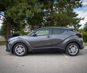 Toyota C-HR 1.8 HEV Style, 1 majiteľ, Slovenské, Odpočet DPH