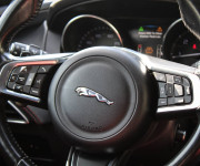 Jaguar XE 2.0 I4D 180k R-Sport AWD AT