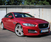 Jaguar XE 2.0 I4D 180k R-Sport AWD AT