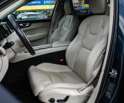 Volvo XC60 2.0 B5 mHEV Inscription AWD A/T