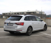 Škoda Superb Combi 2.0 TDI 190k 4x4 Sportline DSG EU6