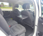 Volkswagen Touran 2.0 TDI SCR 150k Edition Highline DSG