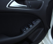 Mercedes-Benz B180, 90kw, MT6