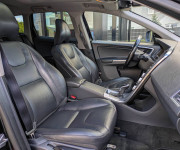 Volvo XC60 D4 2.4L Drive-E Summum Geartronic AWD