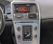 Volvo XC60 D4 2.4L Drive-E Summum Geartronic AWD