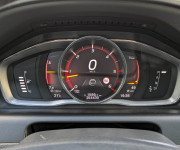 Volvo XC60 D4 2.4L Drive-E Summum Geartronic AWD