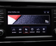 Cupra Ateca 2.0 TSI DSG 4Drive, Nelakované, Ambient, Vyhrievané čelné, Asistenti, DPH