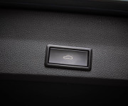 Cupra Ateca 2.0 TSI DSG 4Drive, Nelakované, Ambient, Vyhrievané čelné, Asistenti, DPH