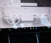 Tesla Model 3 Long Range, Premium Sound, Ťažné, Deep Blue Met, po servise, DPH