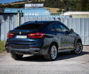 BMW X6 30d xDrive M-Packet, Slovenské, Lichtpacket, Sportsitze, R20 Alu