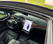 Tesla Model S 75D 4X4 Dual Motor, Nebúrané, Nelakované, Odpočet DPH