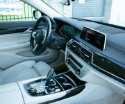 BMW Rad 7 730d xDrive A/T