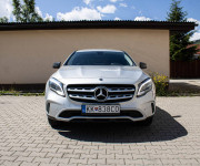 Mercedes-Benz GLA 200 d 4MATIC A/T