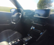 Peugeot 2008 1.5 BlueHDi 130 GT EAT8