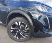 Peugeot 2008 1.5 BlueHDi 130 GT EAT8