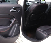 Mercedes-Benz B trieda 200d 4MATIC AMG Line