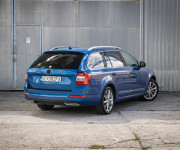 Škoda Octavia Combi 2.0 TDI 4x4 DSG Style 135kW, Bixenon, Polokoža