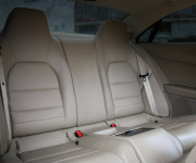 Mercedes-Benz E trieda Kupé 200 BlueEFFICIENCY 7G