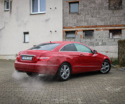 Mercedes-Benz E trieda Kupé 200 BlueEFFICIENCY 7G