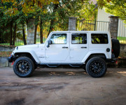 Jeep Wrangler Unlimited 3.6L V6 VVT SAHARA A/T