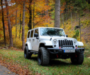 Jeep Wrangler Unlimited 3.6L V6 VVT SAHARA A/T