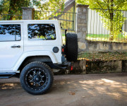 Jeep Wrangler Unlimited 3.6L V6 VVT SAHARA A/T