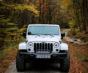 Jeep Wrangler Unlimited 3.6L V6 VVT SAHARA A/T