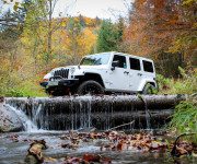 Jeep Wrangler Unlimited 3.6L V6 VVT SAHARA A/T