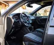 Volkswagen Tiguan R-line 2.0 TDI 140kW DSG 4Motion, Nelakované, Virtual cockpit, Keramika