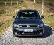 Volkswagen Tiguan R-line 2.0 TDI 140kW DSG 4Motion, Nelakované, Virtual cockpit, Keramika