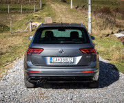 Volkswagen Tiguan R-line 2.0 TDI 140kW DSG 4Motion, Nelakované, Virtual cockpit, Keramika