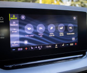 Škoda Octavia Combi 2.0 TDI Style 4x4 DSG, 147kW, Webasto, Ťažné, 1 majiteľ, SK auto