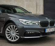 BMW Rad 7 730d xDrive A/T