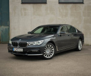 BMW Rad 7 730d xDrive A/T