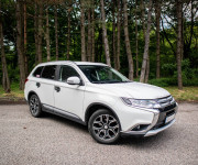 Mitsubishi Outlander 2.0 MIVEC 110kw LPG