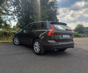 Volvo XC60 D4 Momentum A/T