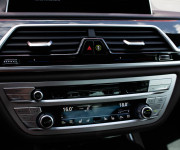 BMW Rad 7 740d xDrive Msport, Slovenské, servis, v záruke