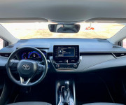 Toyota Corolla sedan SND 1,8 Hybrid CVT Comfort Tech